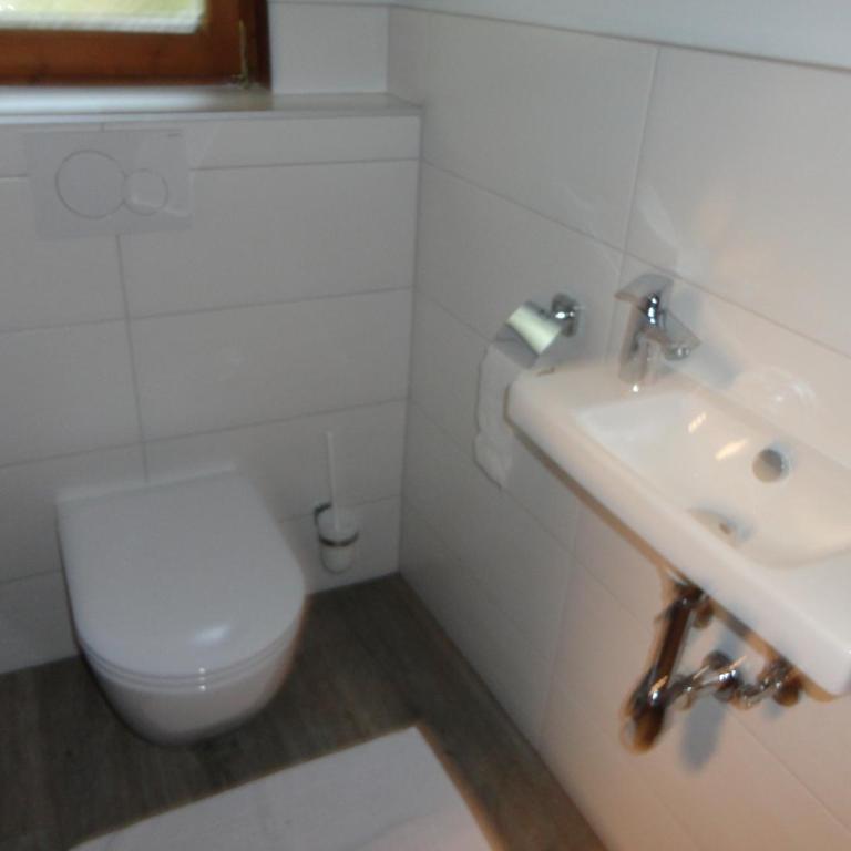 Haus Sageler - Four-Bedroom House - 13