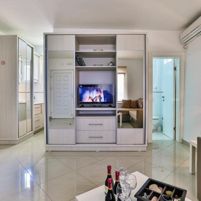 Zelen LUX - Apartman sa 2 Spavaće Sobe - 17