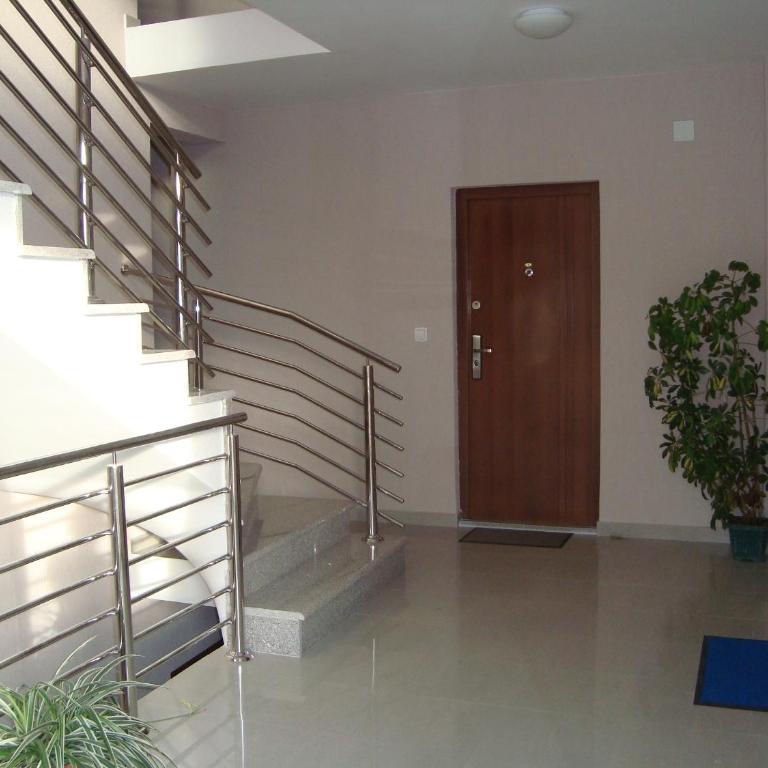 Apartments Milano - Two-Bedroom Apartment with Balcony - 18