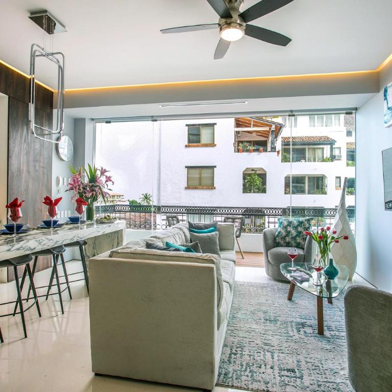 Pier 57 Modern Luxury PV's Best Rooftop! - Apartamento de 2 dormitorios - 9