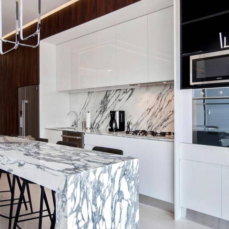 Pier 57 Modern Luxury PV's Best Rooftop! - Apartamento de 2 dormitorios - 14