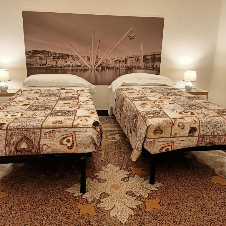 Affittacamere Monumentale - Camera Matrimoniale/Doppia con Letti Singoli con Bagno in Comune - 7