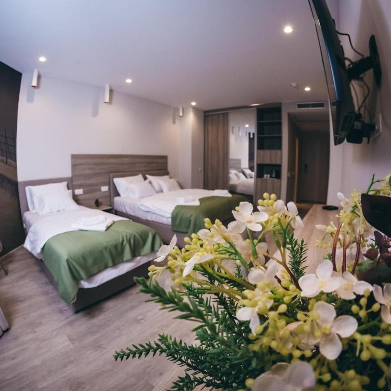 Hotel Verso - Luxury Triple Room - 3