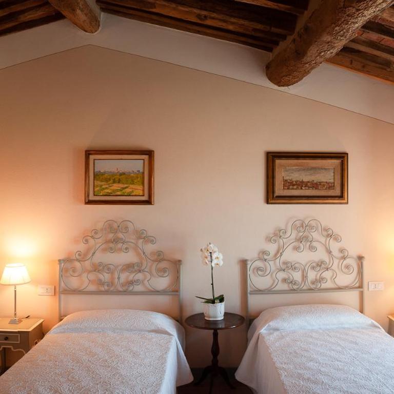 L'Arancera - Camera Superior Matrimoniale/Doppia con Letti Singoli con Vista Piscina - 6