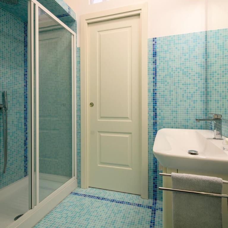 Sorrento Luxury Apartment - Three-Bedroom Apartment - 6