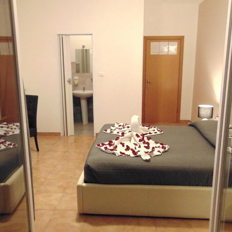 Rome Winners Home Guesthouse - Camera Matrimoniale Deluxe con Balcone - 1