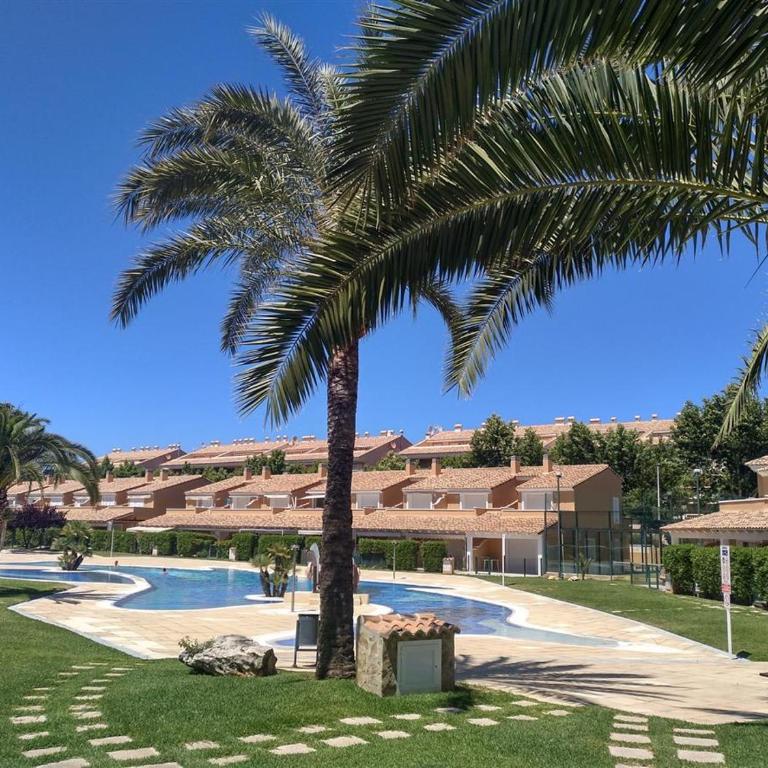Bright spacious 2 BDR Apt, near Arenal beach Javea , + FREE parking - Apartamento de 2 dormitorios - 3