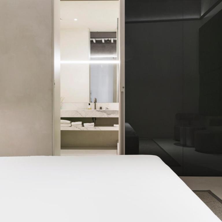 Hotel Scenario - Double Room - 12