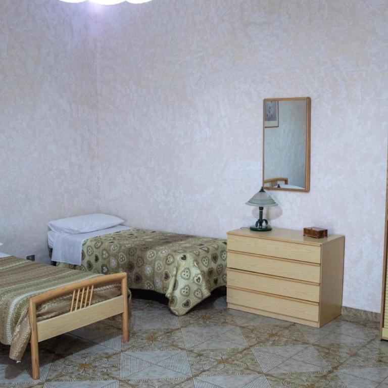 La bella Napoli - Two-Bedroom Townhouse - 15