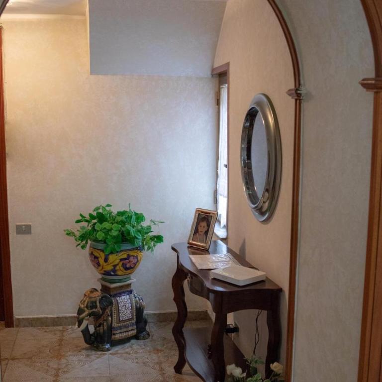 La bella Napoli - Two-Bedroom Townhouse - 29