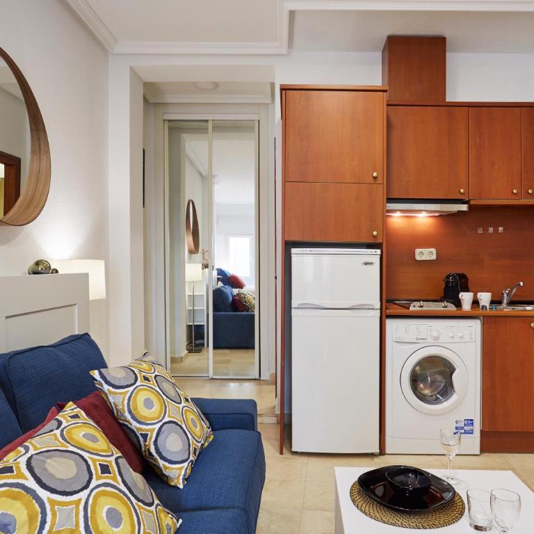 LEEWAYS APARTMENT XXII in GRAN VÍA - Apartment - 4