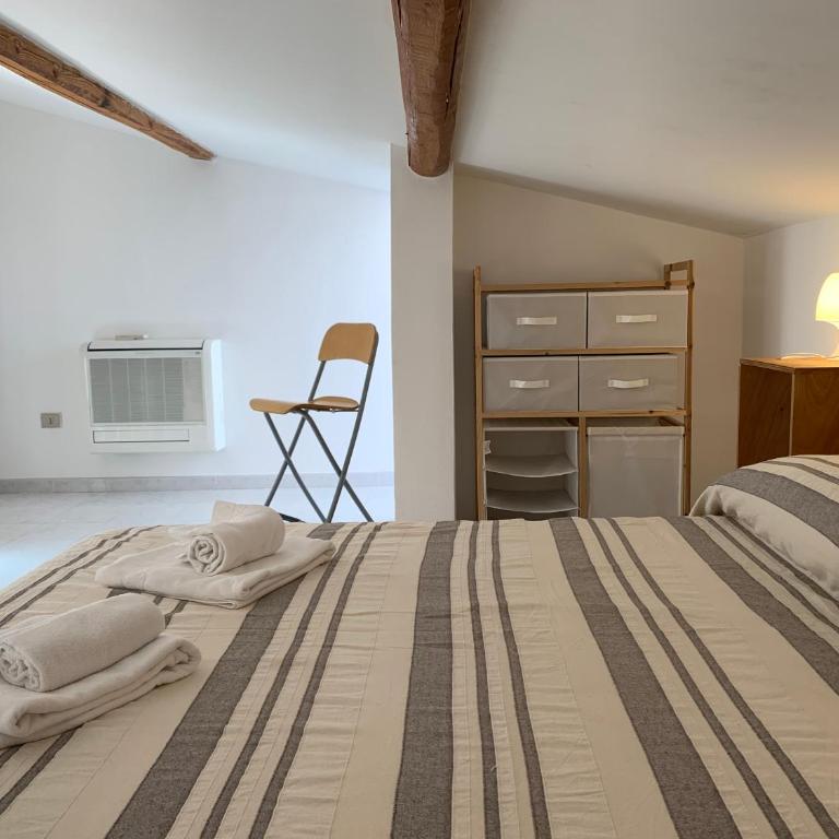 Gioberti 25 - Appartamento su 2 Livelli con 1 Camera da Letto - 2