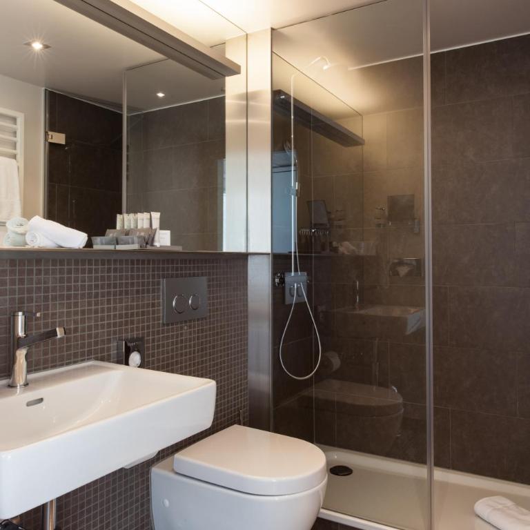 Hotel Lavaux - Suite con vistas al lago y balcón - 8