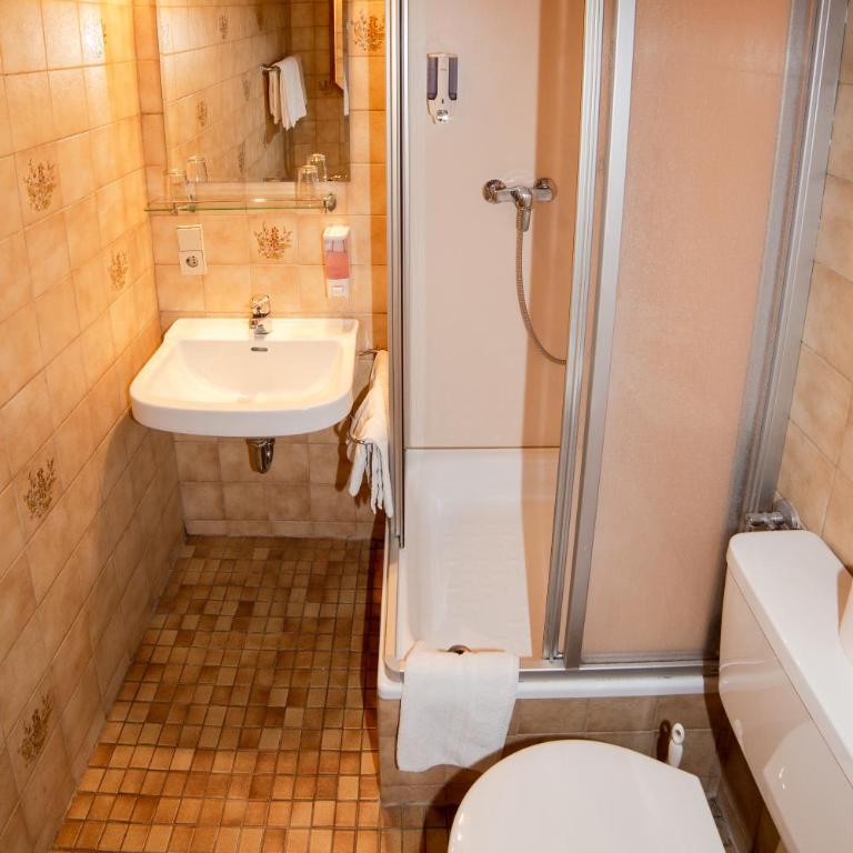 Hotel Post Leutkirch - Budget Einzelzimmer im dritten Stock - 5