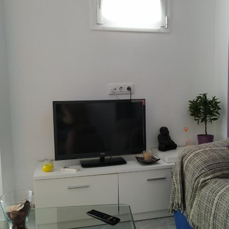 Apartamento primera linea de playa con gran patio, consultar disponibilidad de aparcamiento - Apartamento con vistas al mar - 27