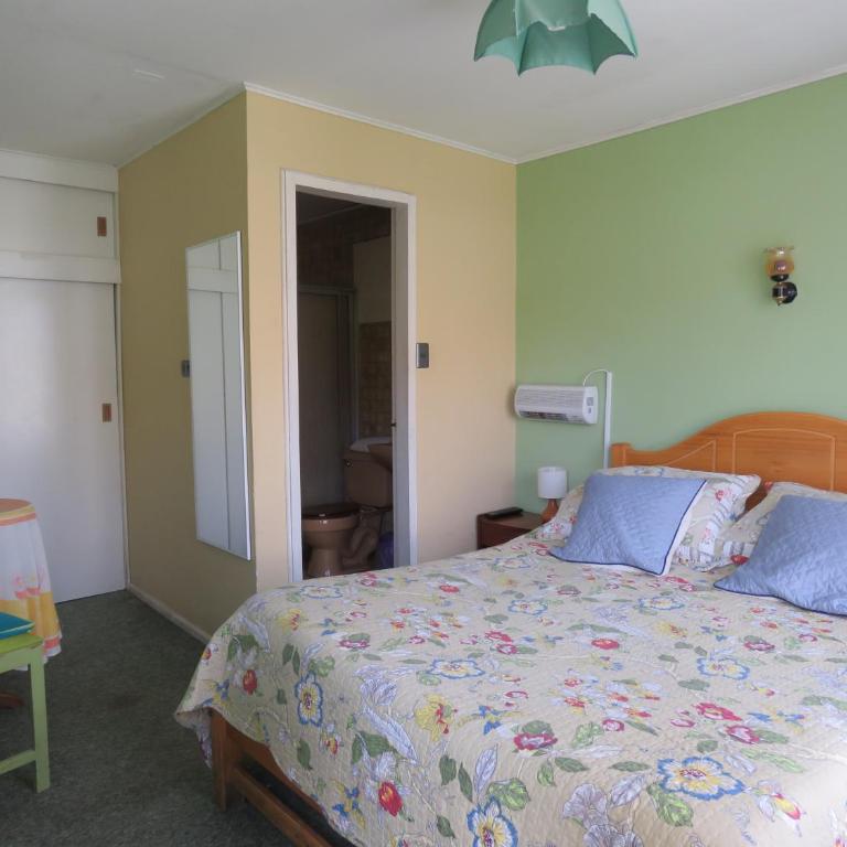 Hostal Blanca Estela - Habitación Doble con baño privado - 5