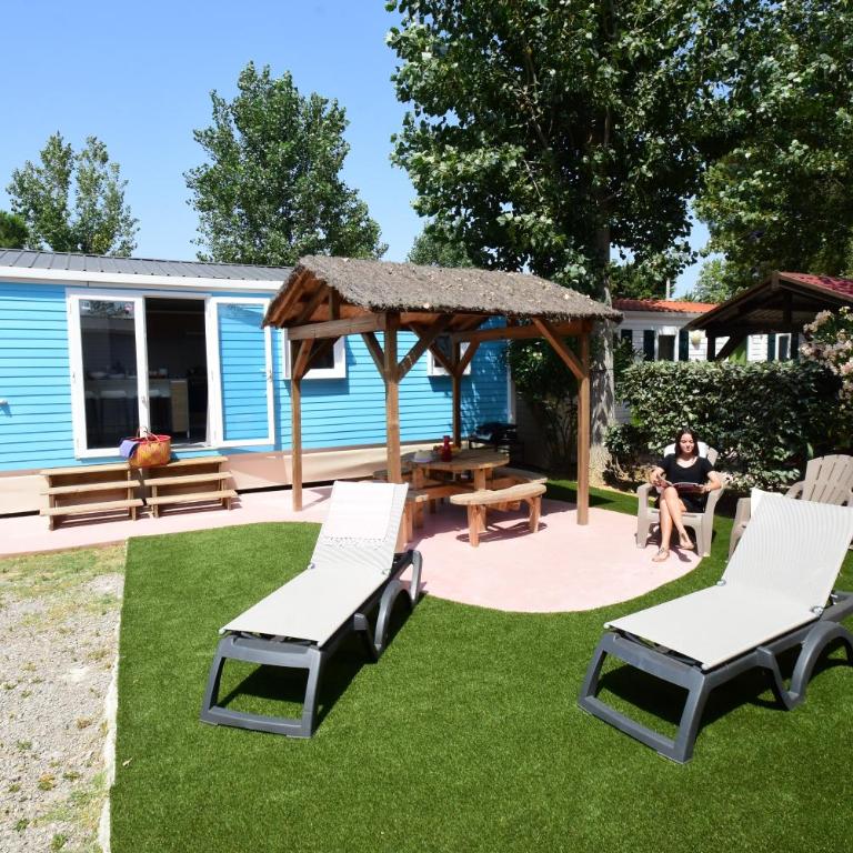 CAMPING & SPA CAP SOLEIL - Mobile Home Supérieur 3 Chambres - 1