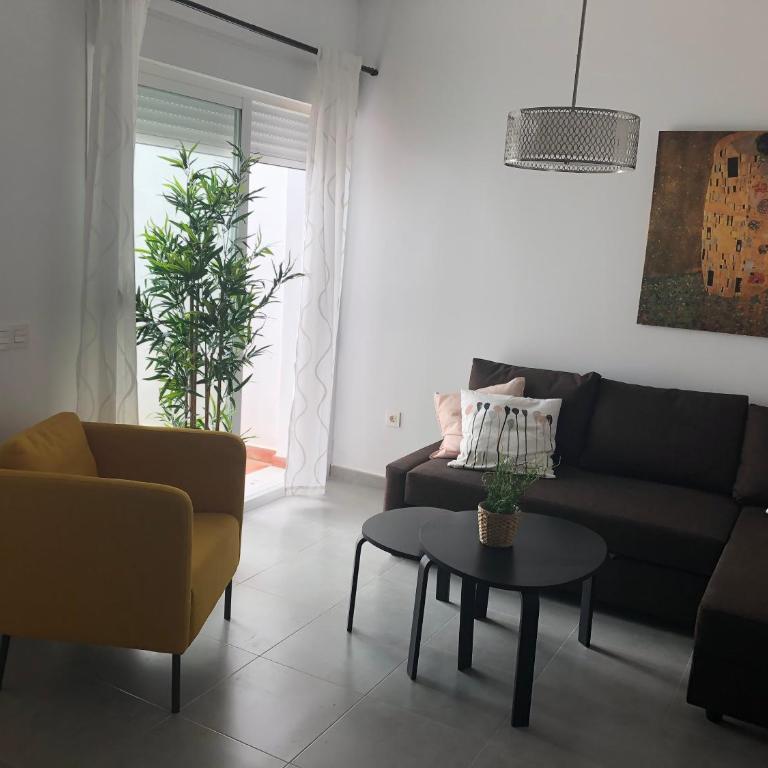 Málaga Apartamentos - Jinetes, 10 - Apartment - Ground Floor - 1