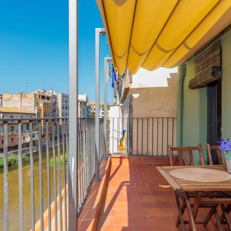 Flateli Rambla 5 2-1 - Apartamento Deluxe - 2