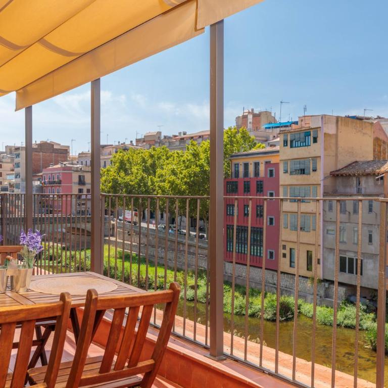 Flateli Rambla 5 2-1 - Apartamento Deluxe - 3