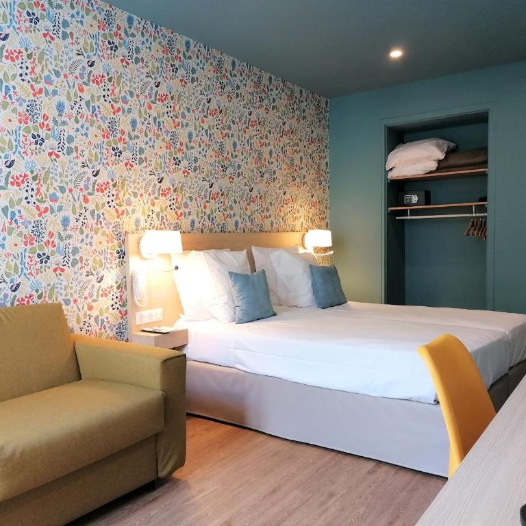 Hôtel Du Centre, un hôtel AMMI - Suite Junior con vistas a Notre Dame - 2