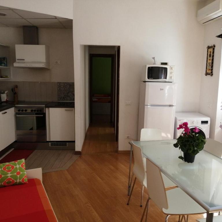 Da Paolo al Vaticano - Five-Bedroom House - 8