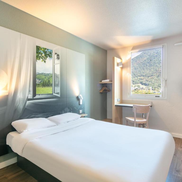B&B HOTEL Saint Jean De Maurienne - Chambre Double - Vue sur Montagne - 3