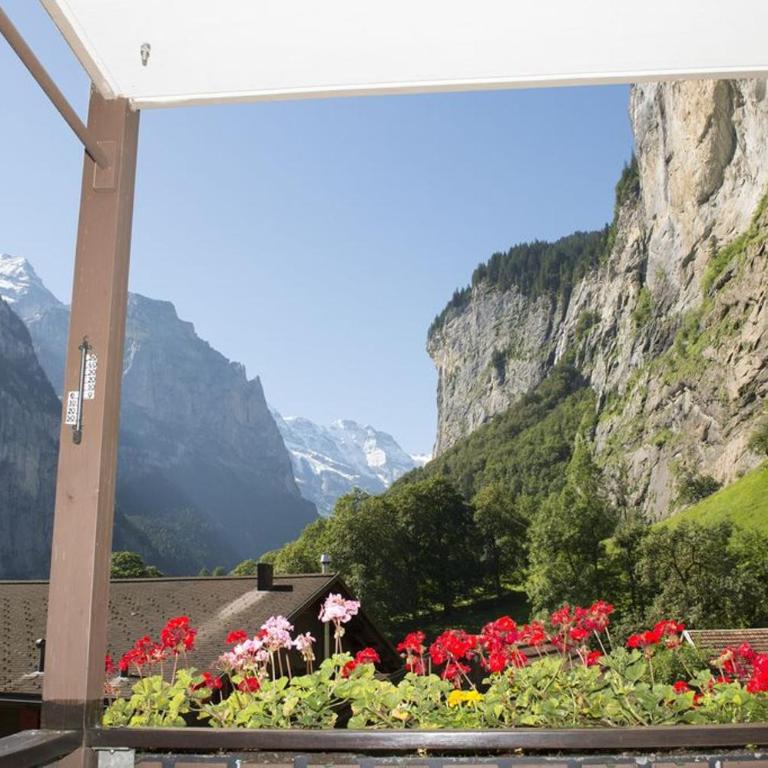 Lauterbrunnen Staubbach Beautiful Waterfall Apartment - Apartment mit 3 Schlafzimmern - 84
