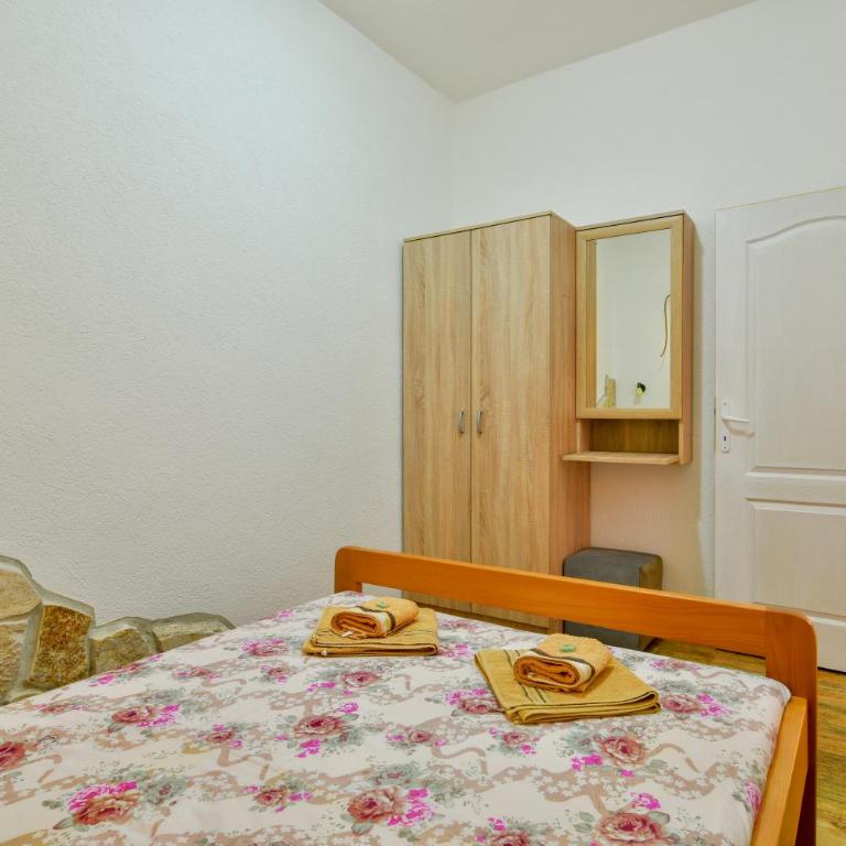Pataki Guesthouse - Apartman sa 2 Spavaće Sobe i Pogledom na More - 11