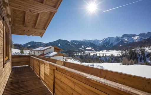 Haus Panorama - Deluxe Doppelzimmer mit Zustellbett - 2
