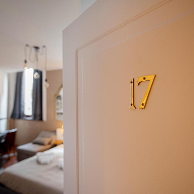 Balbis Choco Rooms - Deluxe Triple Room - 7