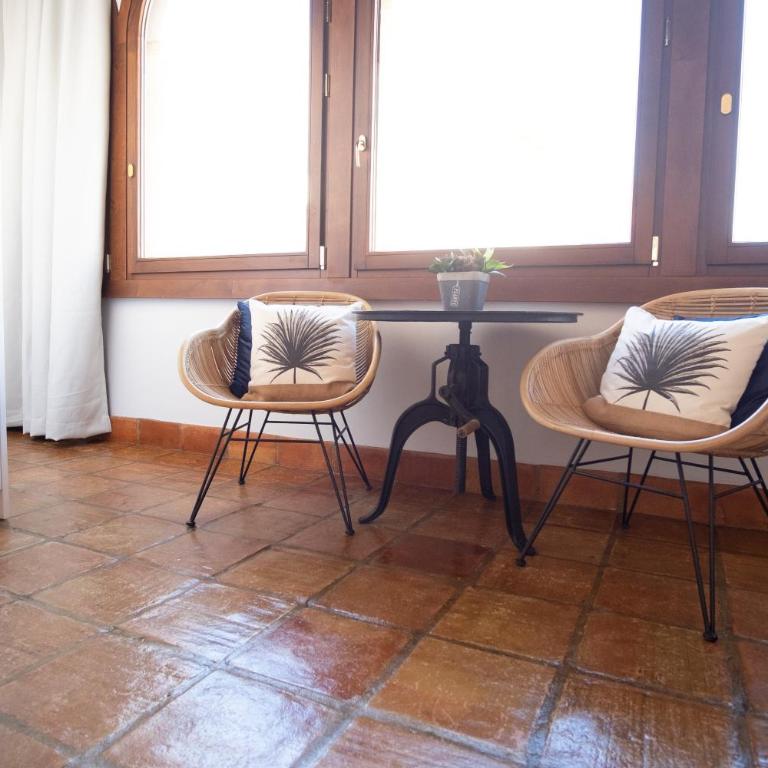 Apartamentos Casa del Aceite - Penthouse Apartment - 5