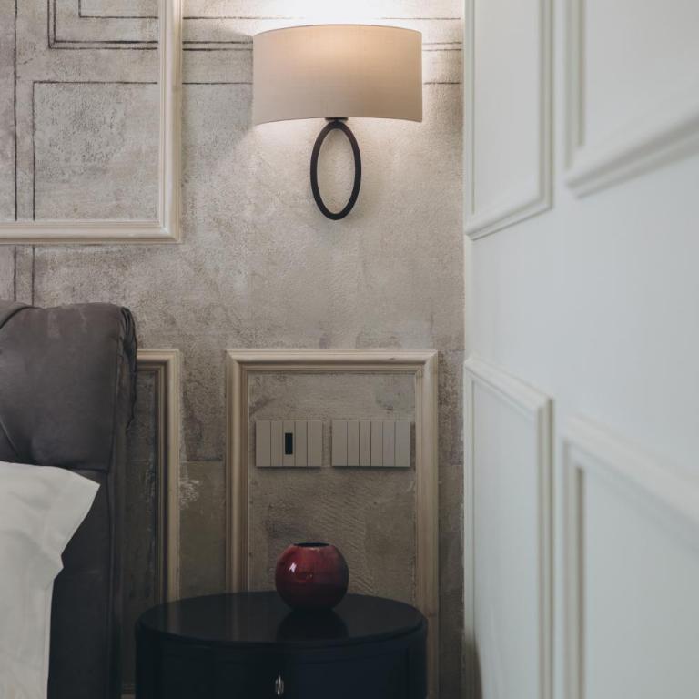 Gregorini Bingham Art Luxury Suites - Suite King Deluxe - 5