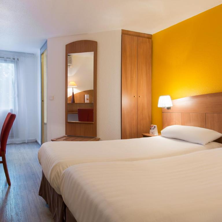 Comfort Hotel Grenoble Meylan - Chambre Lits Jumeaux - 8