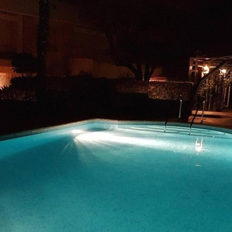 Lux Studio our swimming pool and garden - Studio - 25