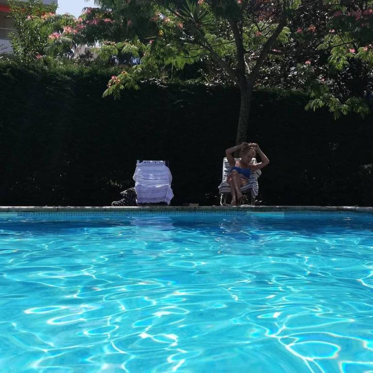 Lux Studio our swimming pool and garden - Studio - 30