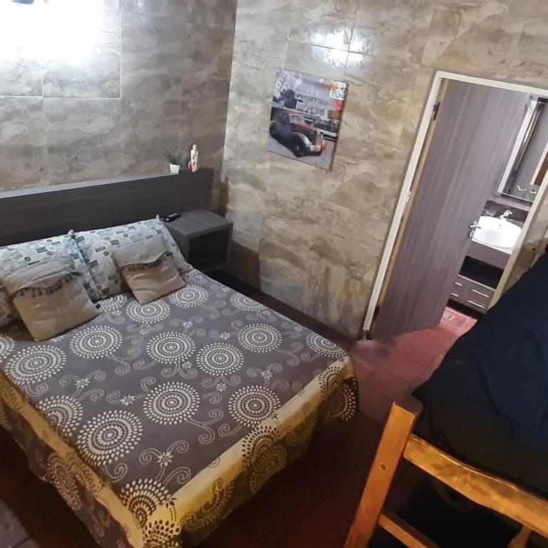 Hostel Ruca Potu - Habitación Cuádruple con baño privado - 1