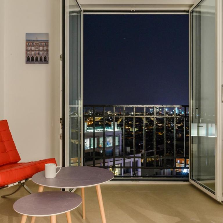 Gran Vía Callao - Stunning views in the heart of Madrid - One-Bedroom Apartment - 2