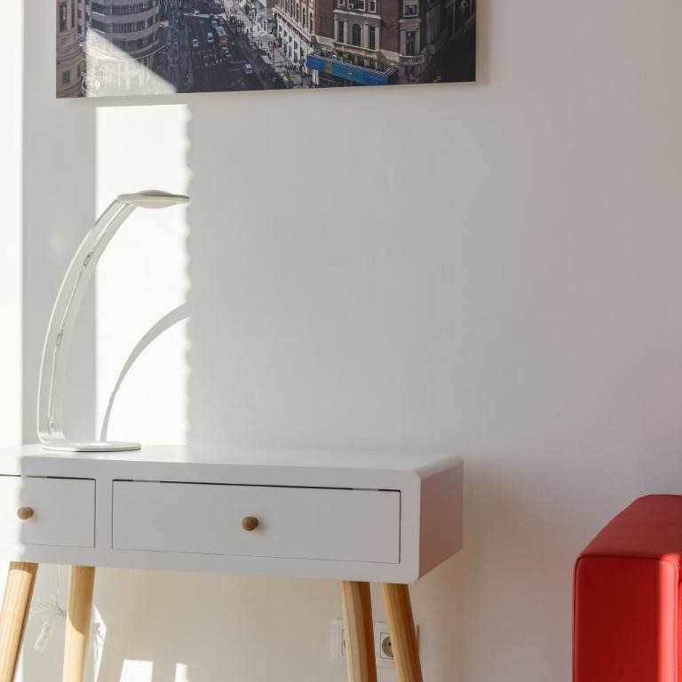 Gran Vía Callao - Stunning views in the heart of Madrid - One-Bedroom Apartment - 6