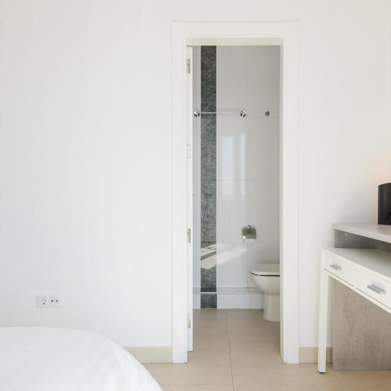 Gran Vía Callao - Stunning views in the heart of Madrid - Two-Bedroom Apartment - 21