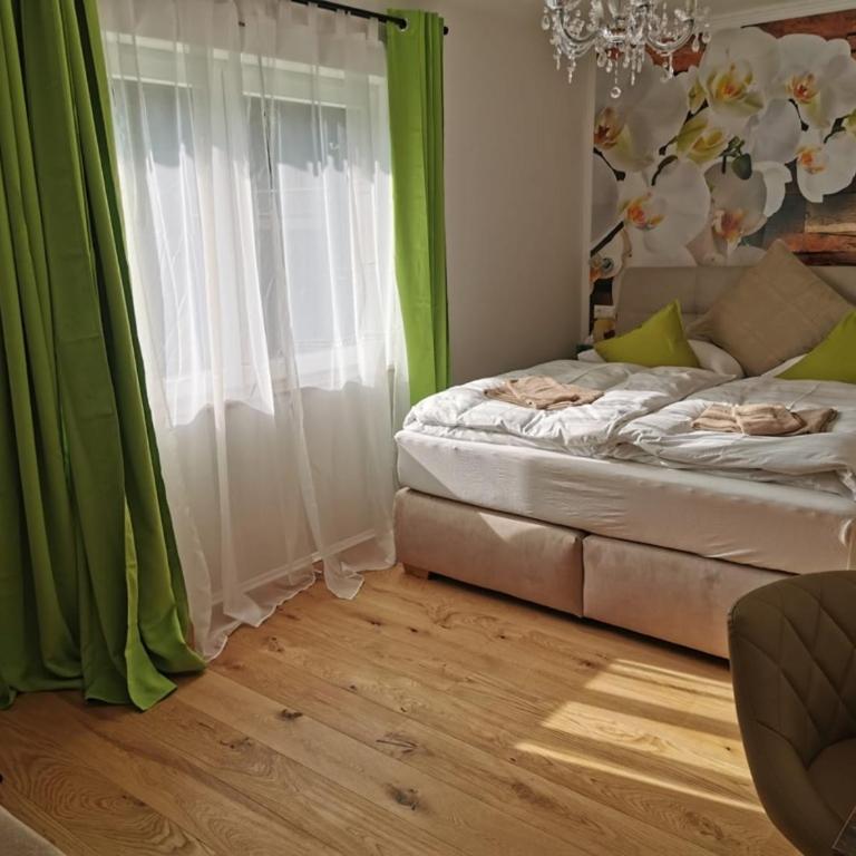 Enjoyit Velden West - Familienzimmer - 35