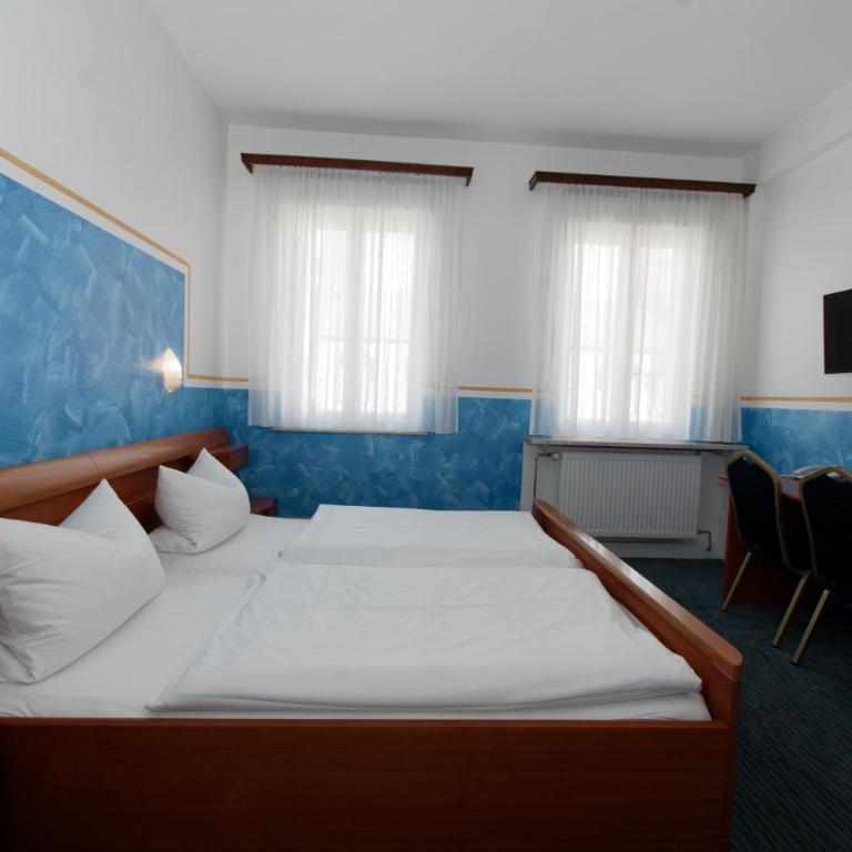 PrivatHotel Probst - Camera Tripla - 2