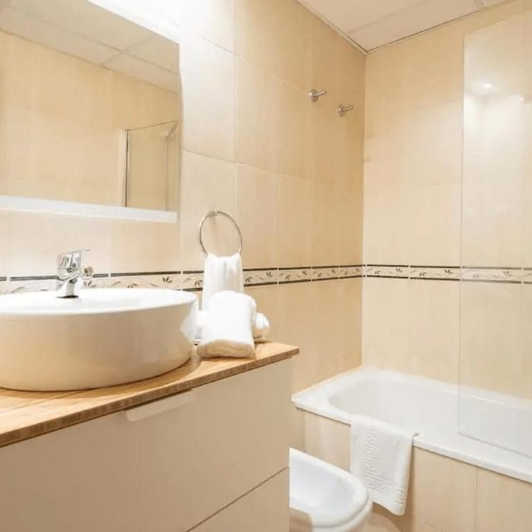 Shiny Lud Family Apartment - Apartamento de 2 dormitorios - 16