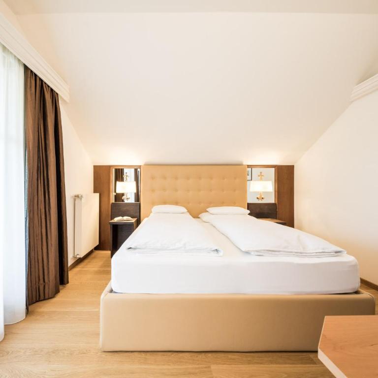 Hotel Haus am Hang - Camera Familiare con Balcone - 2