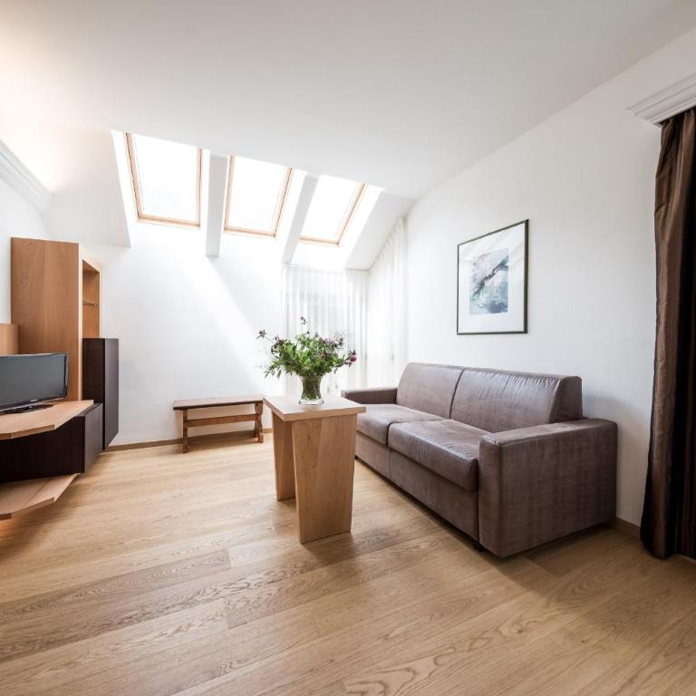 Hotel Haus am Hang - Camera Familiare con Balcone - 4