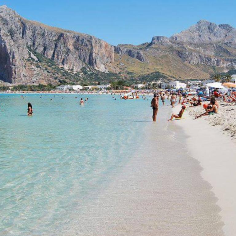 camera azzurra San Vito Lo Capo - Ampia Camera Matrimoniale - 16