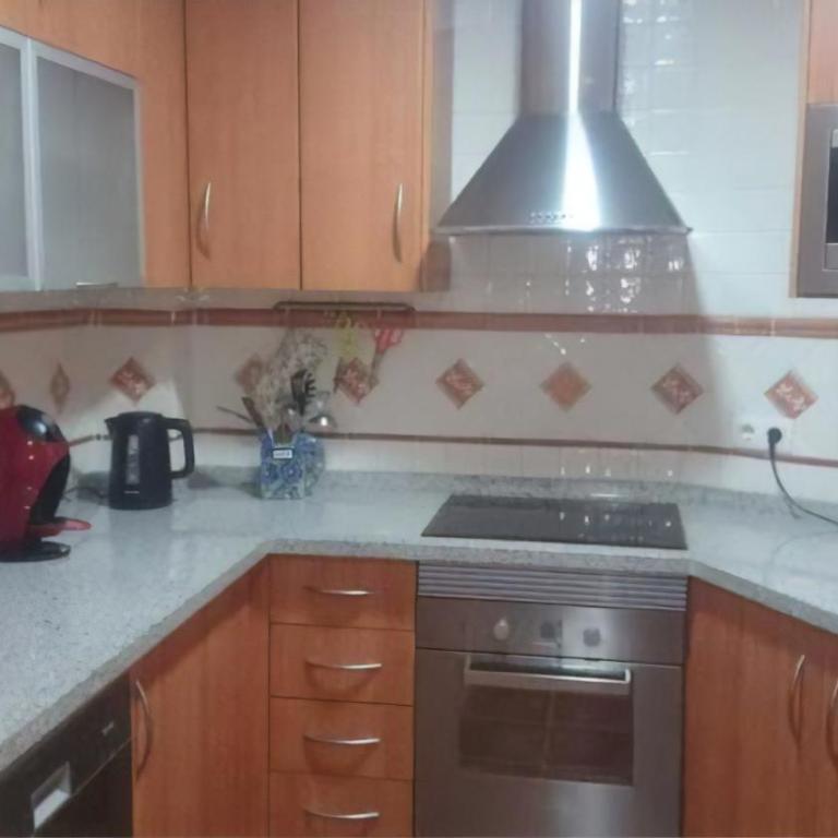 At the center & very close to the Paseo beach, with double garage, renovated and fully equipped apartment - Apartamento de 3 dormitorios - 19