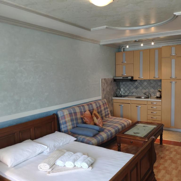 Apartments Stević - Monaco - Studio s Terasom i Pogledom na More - 15