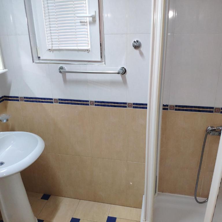 Apartments Stević - Monaco - Apartman sa 1 Spavaćom Sobom, Terasom i Pogledom na More - 7