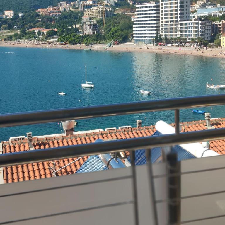 Apartments Stević - Monaco - Suite sa Terasom i Pogledom na More - 8